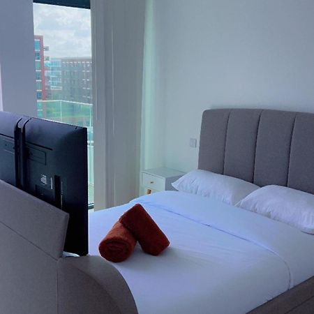 Ds Rentals - Entire 1 Bedroom Apartment London Luaran gambar